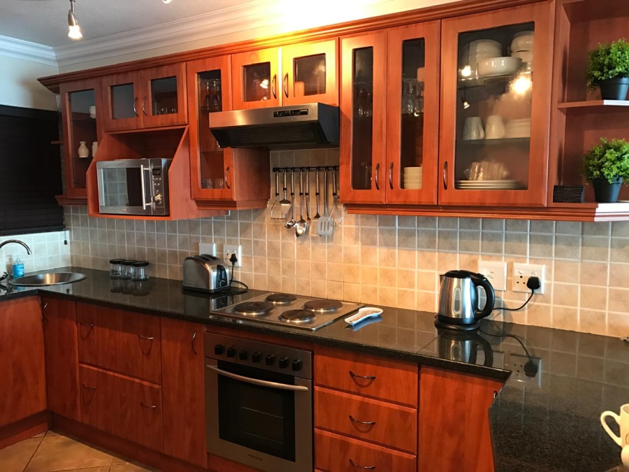 To Let 3 Bedroom Property for Rent in Dana Bay Western Cape